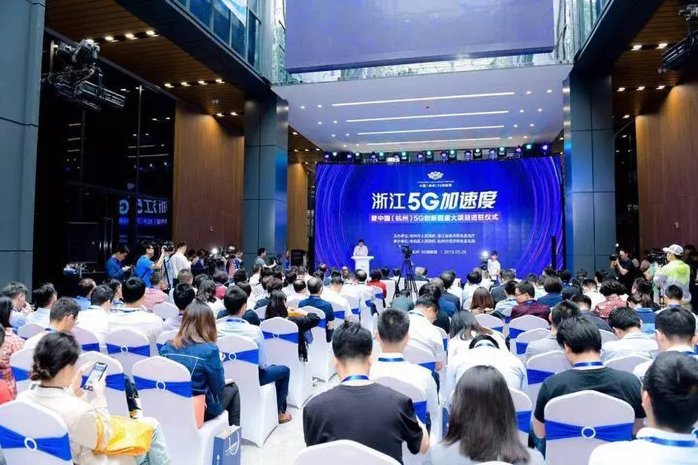 LED显示屏——满足多种应用场景需求，打造新时代数字传媒